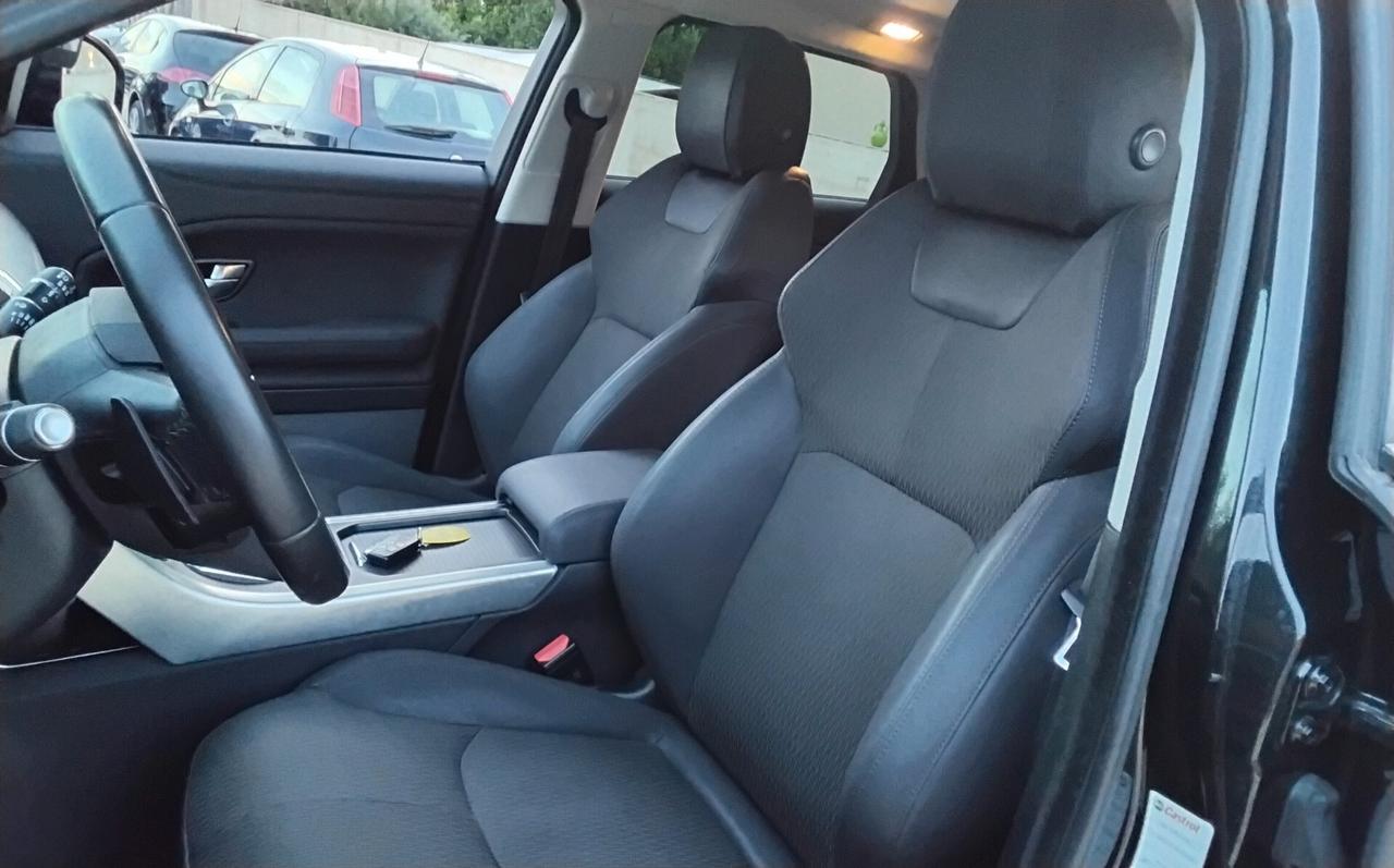 Land Rover Range Evoque 2.0 TD4 180 CV 5p. Pure