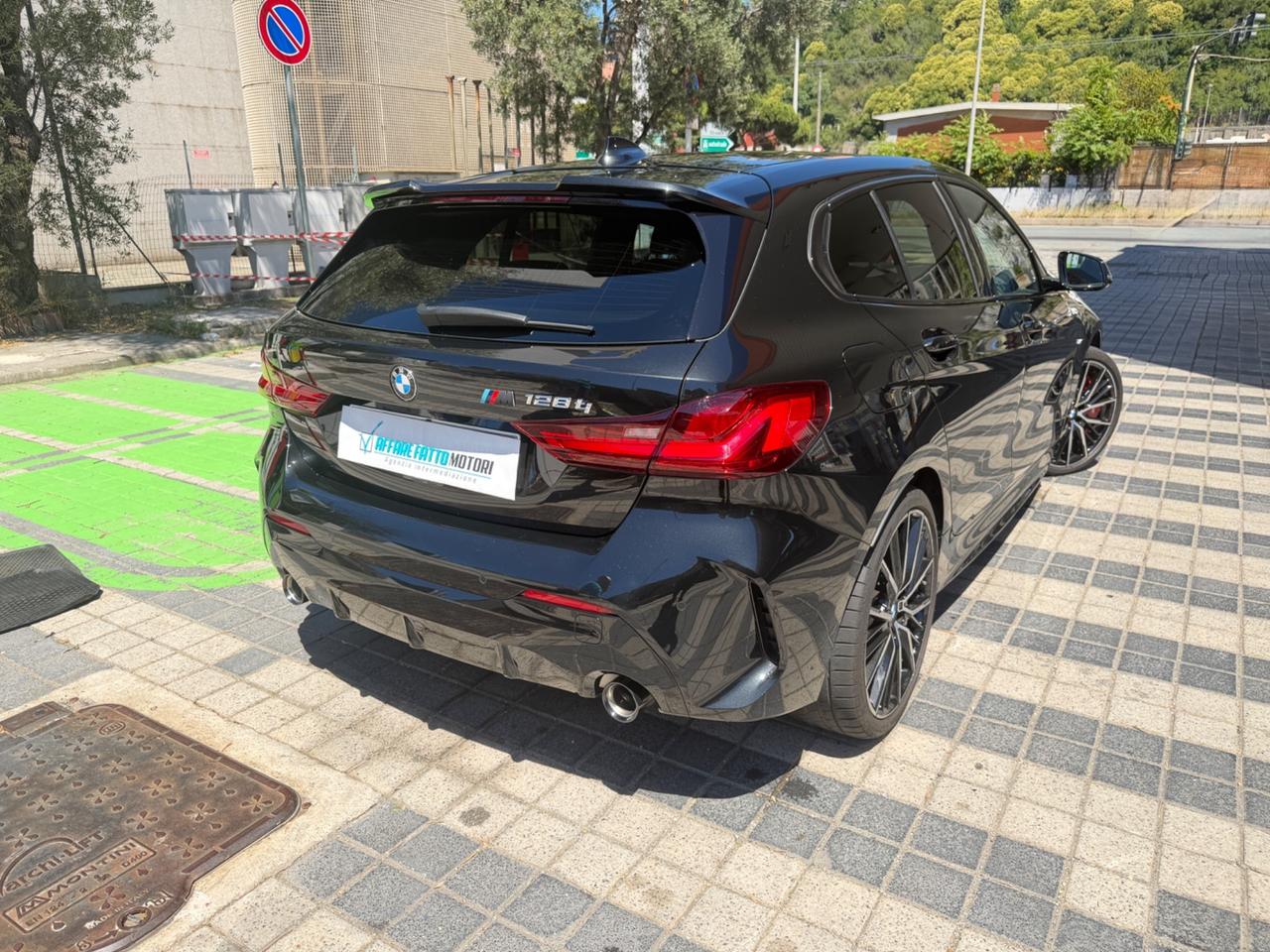 Bmw 130 128ti 5p. Msport