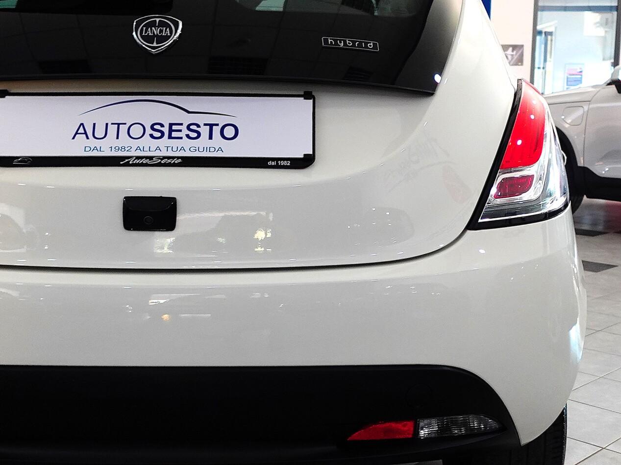Lancia Ypsilon III 1.0 FIREFLY HYBRID 70 CV GOLD