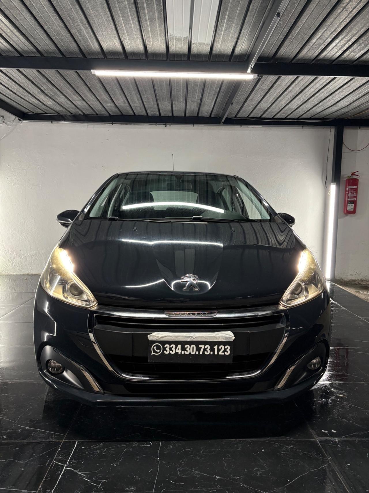 Peugeot 208 5p. Allure