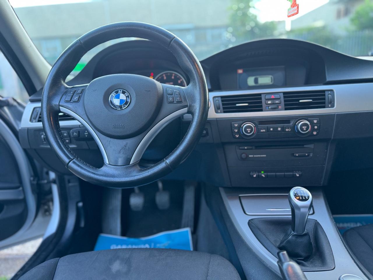 Bmw 318 318i cat Touring MSport