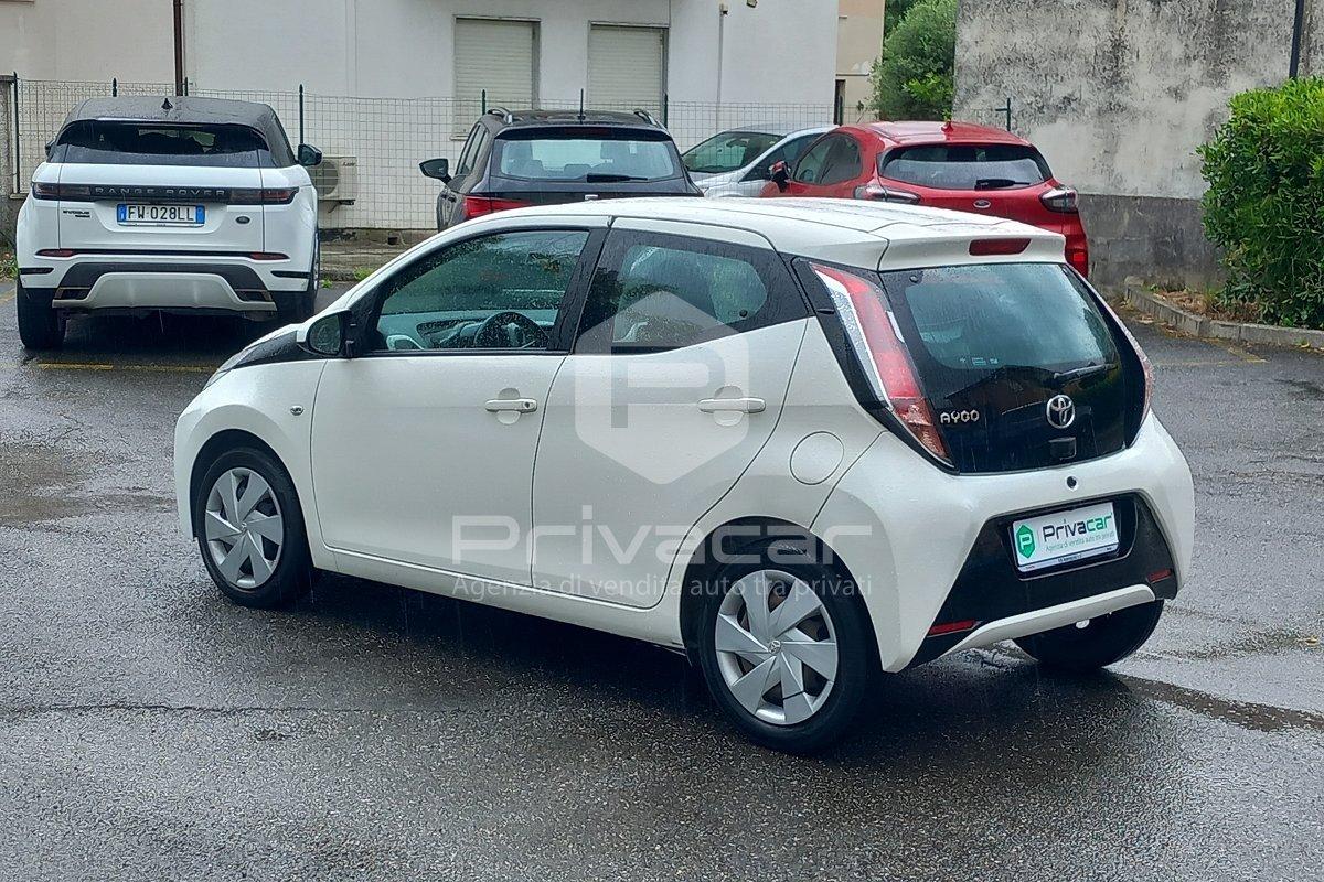 TOYOTA Aygo 1.0 VVT-i 69 CV 5 porte x-play