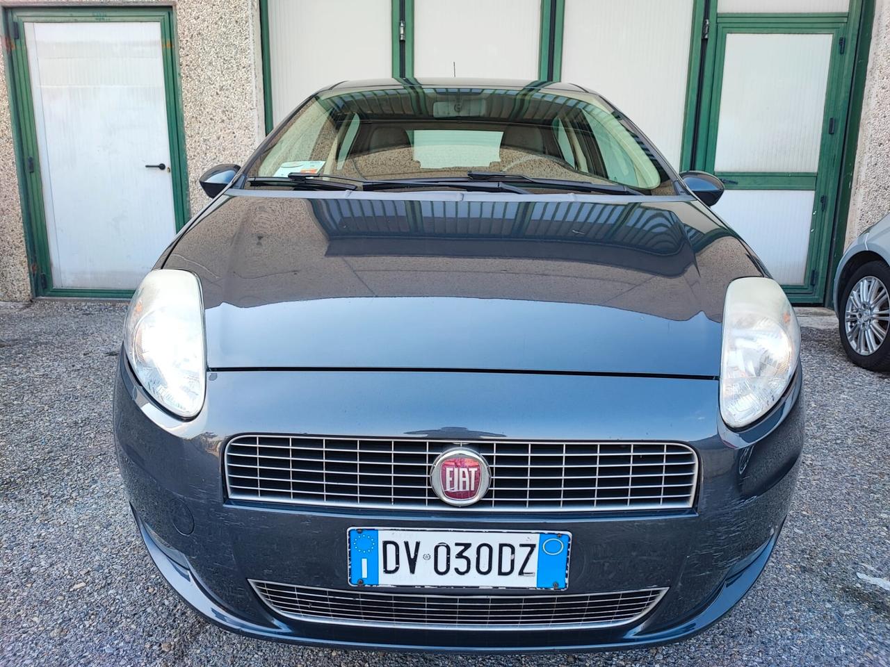 Fiat Grande Punto 1.4 BENZINA METANO UNICO PROPRIETARIO 2009