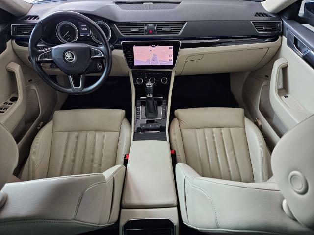 Skoda Superb Wagon 2.0 tdi Laurin 4x4 TAGLIANDI CERTIFICATI
