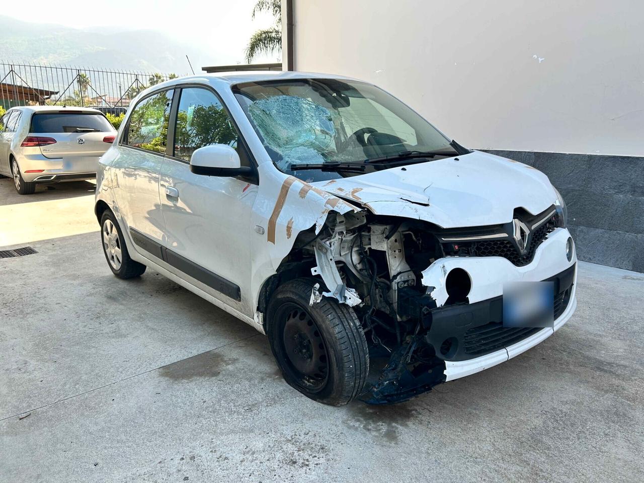 Renault Twingo 1.0 SCe 70CV - 2019 Incidentata
