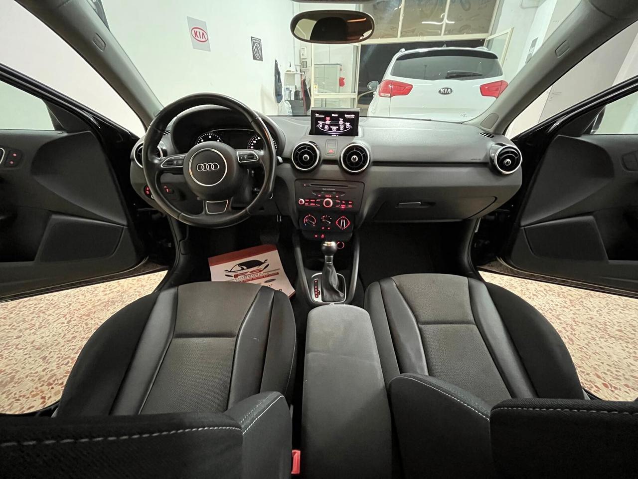 Audi A1 1.6 TDI S tronic Attraction