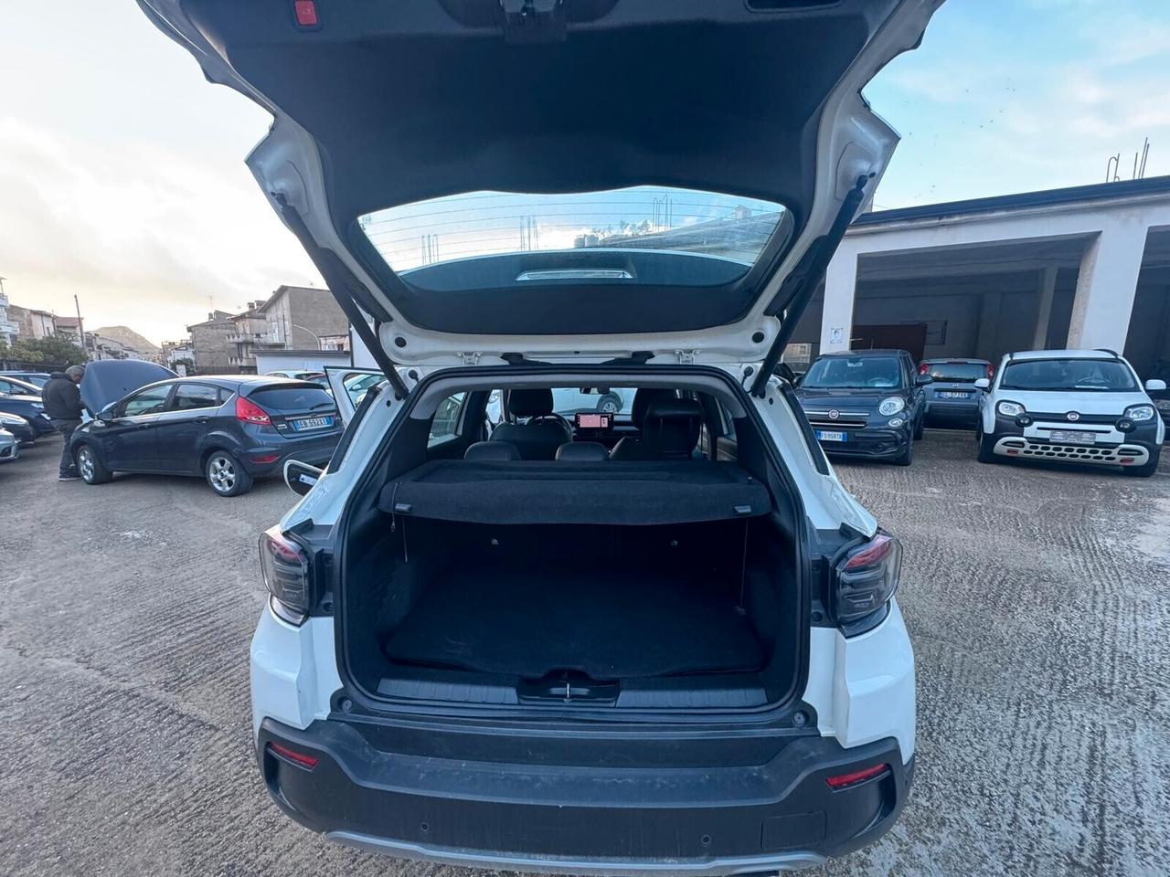 Jeep Avenger 1.2 Turbo 100 CV Altitude