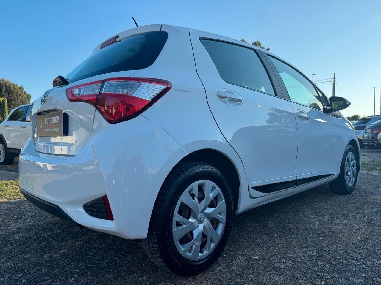 TOYOTA - Yaris - 1.0 5p. Active - UNIPRO.- NEOPATENTATI - FINANZIABILE - PERMUTE