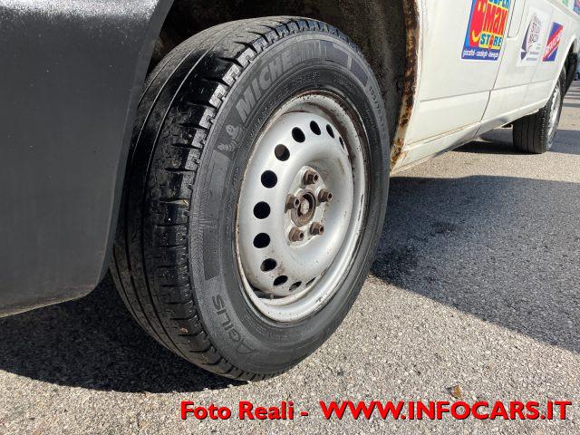 VOLKSWAGEN Transporter 1.9 TD cat Caravelle 9 POSTI '' OLD STYLE''