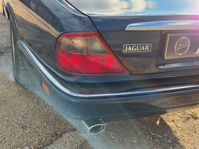 Jaguar XJ6 4.0 SPORT -SERVICE BOOK -