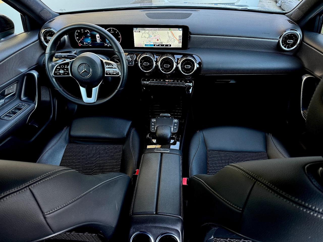 Mercedes-benz A 180 d Automatic Sport(mot.mercedes)