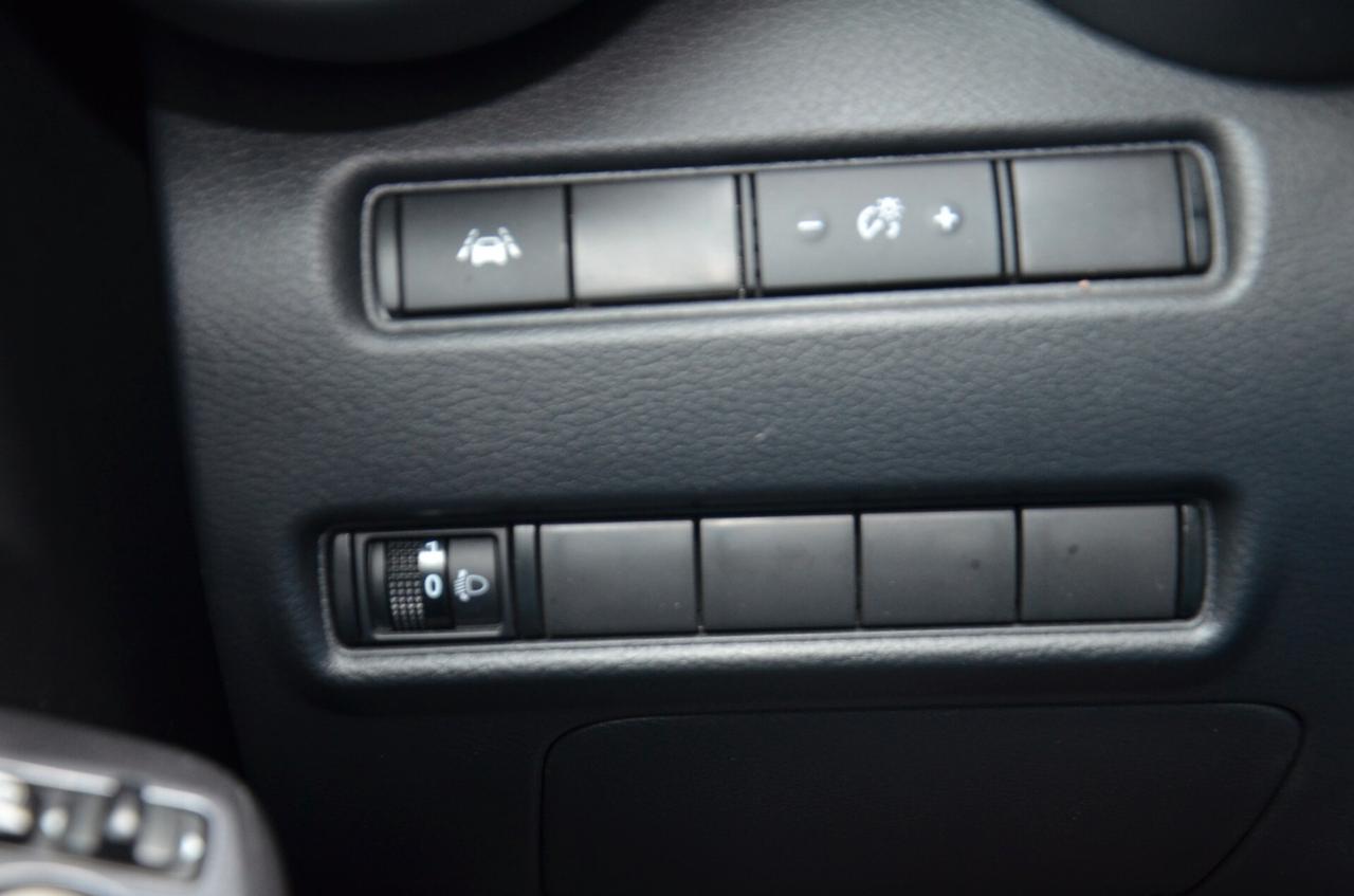 Nissan Juke 1.6 HEV N-Connecta