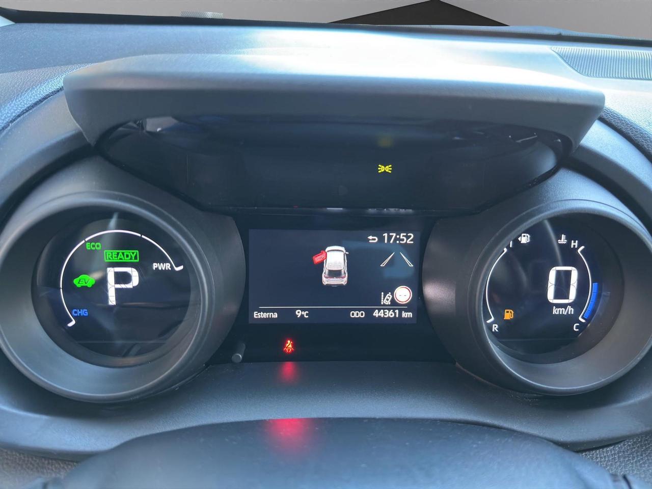 Toyota Yaris Cross 1.5h Active fwd 116cv e-cvt