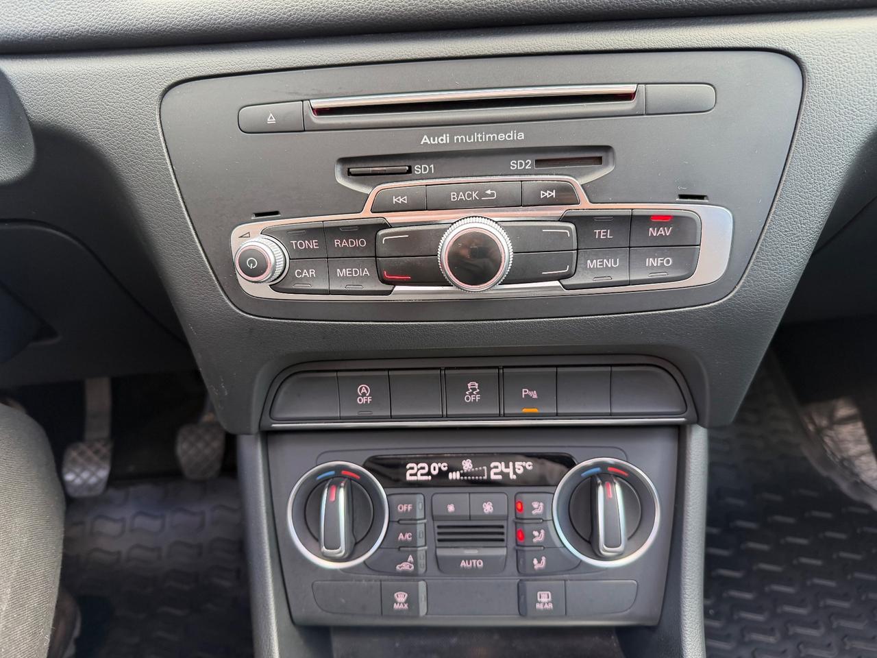 Audi Q3 2.0 TDI 120 CV S tronic Design tetto apribile
