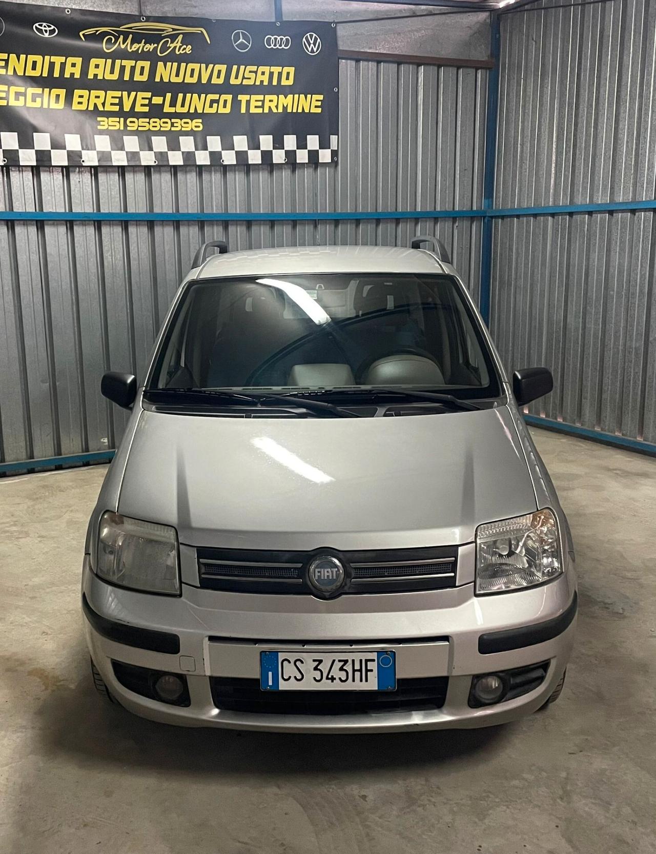 FIAT PANDA 1.2 - UNICO PROPRIETARIO - NEOPATENTATI