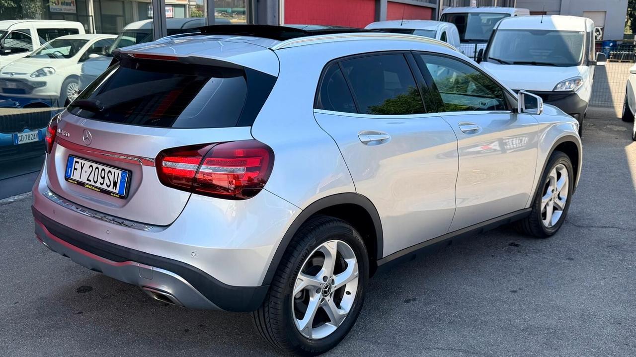 MERCEDES-BENZ GLA 180 1.6 PREMIUM 122CV - FULL LED