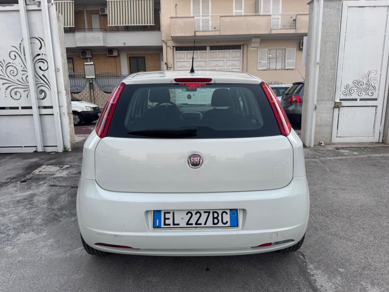 Fiat Grande Punto 1.2 GPL 69CV 2011