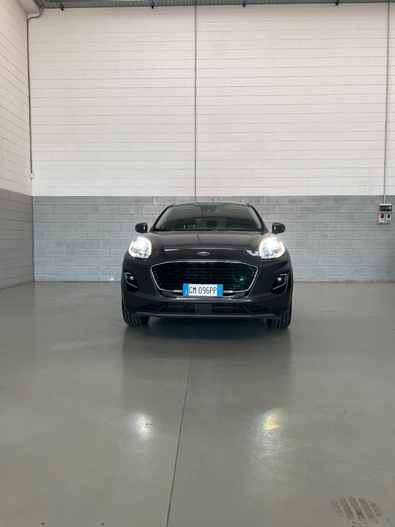 FORD PUMA EcoBoost Hybrid Titanium Design Sport