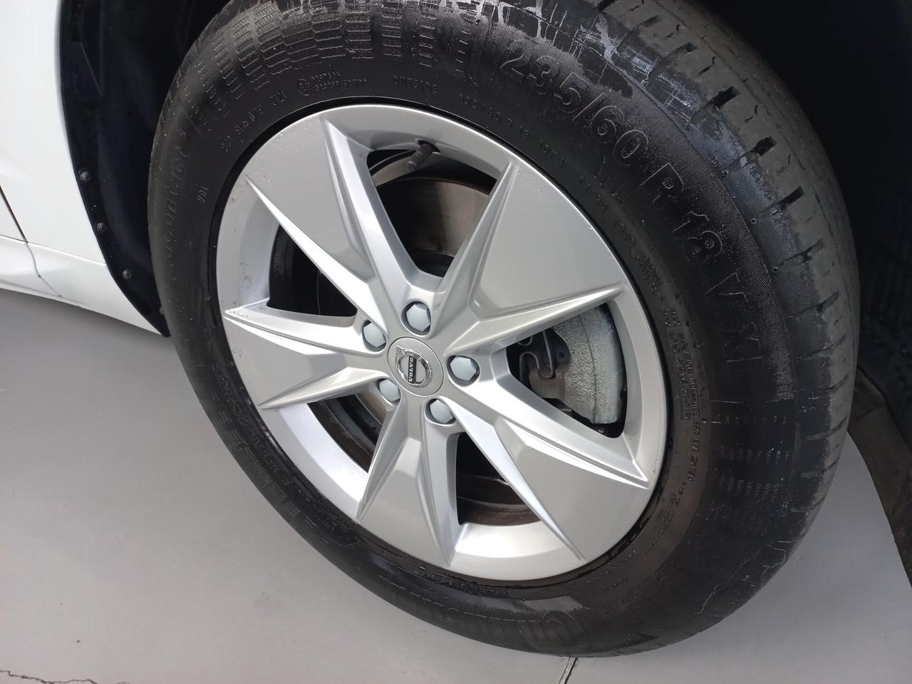 Volvo XC 60 XC60 B4 (d) AWD Geartronic Momentum Pro N1 iva esposta