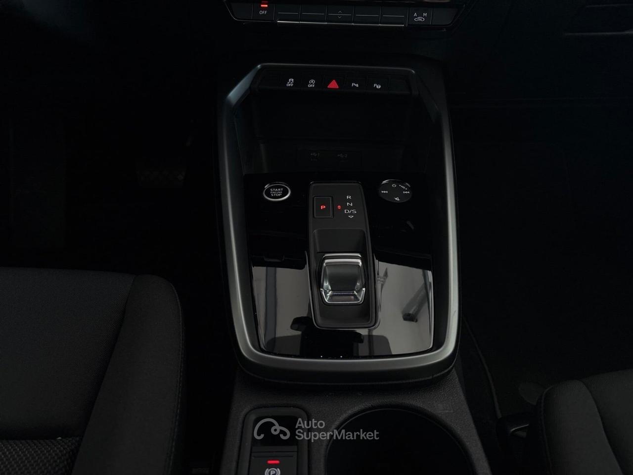 Audi A3 SPB 30 g-tron S tronic Business Advanced