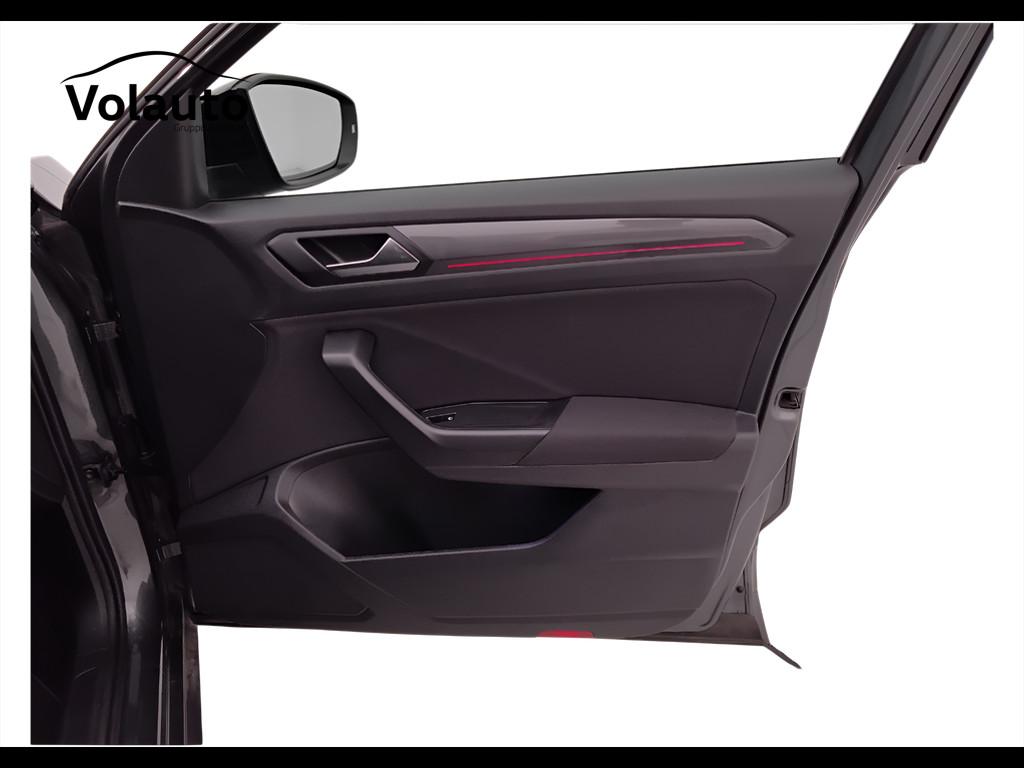 VOLKSWAGEN T-Roc 2017 - T-Roc 1.5 tsi R-Line