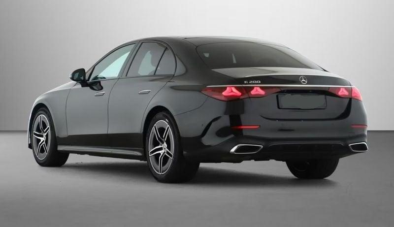 Mercedes-Benz Classe E E 200 Mild hybrid AMG Line Advanced Night Pack Distronic Camera