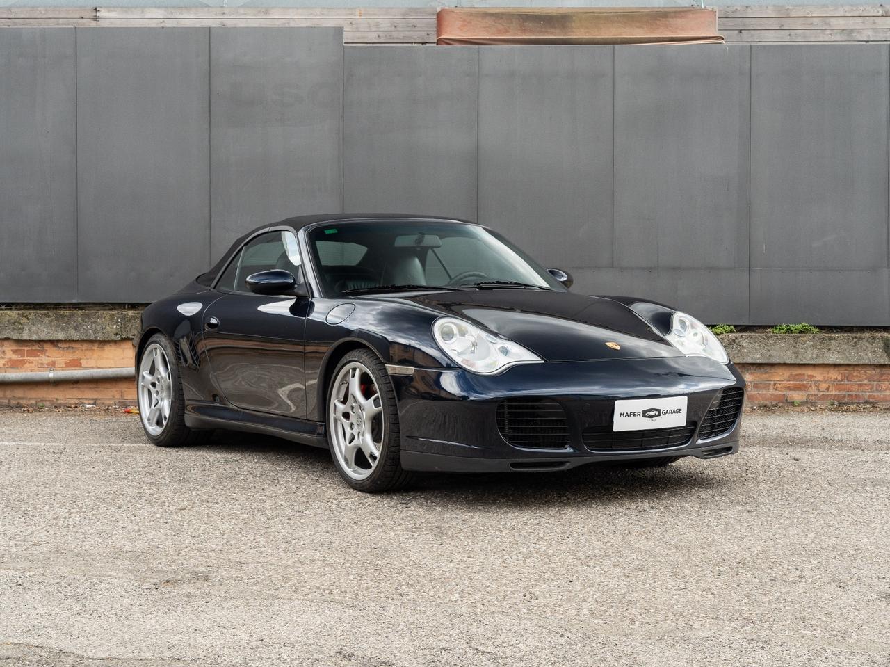 Porsche 911 Carrera 4S Cabriolet