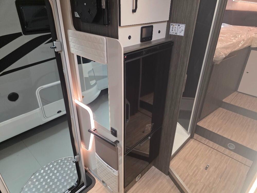 CAMPER MCLOUIS MC4 870