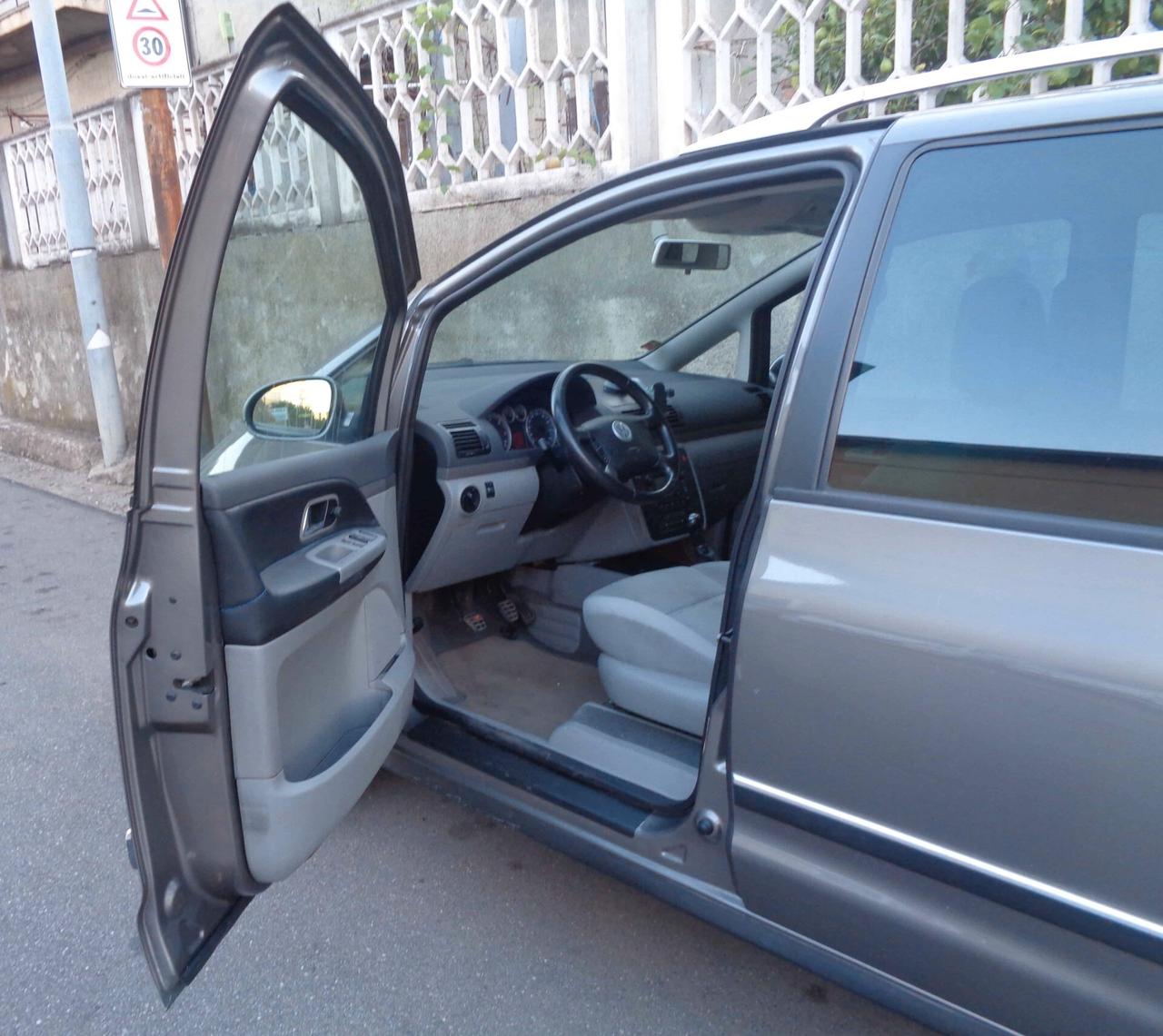 Volkswagen Sharan 2.0 TDI Time (Finanziabile)