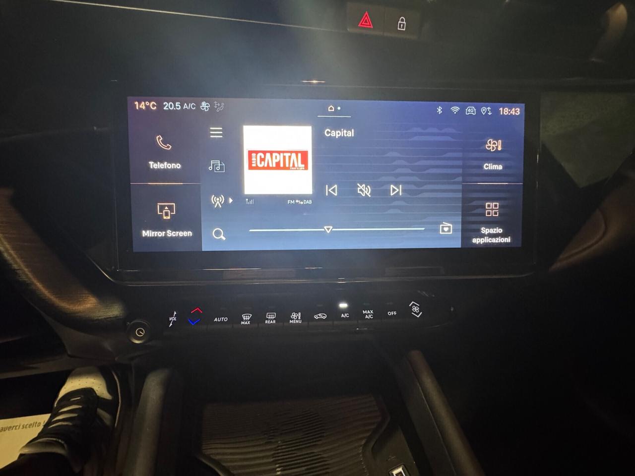 ALFA ROMEO JUNIOR HYBRID DCT SPECIALE