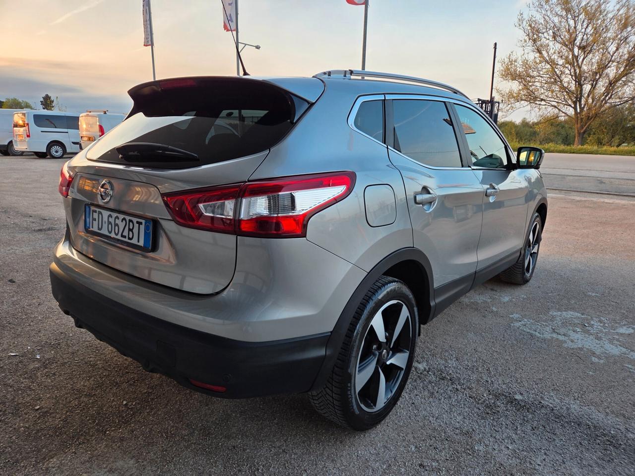 Nissan Qashqai 1.5 dCi Tekna
