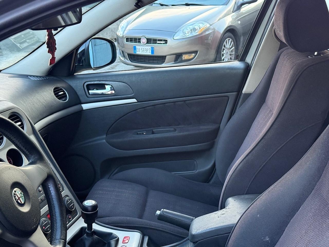 Alfa Romeo 159 1.9 JTDm 16V Progression
