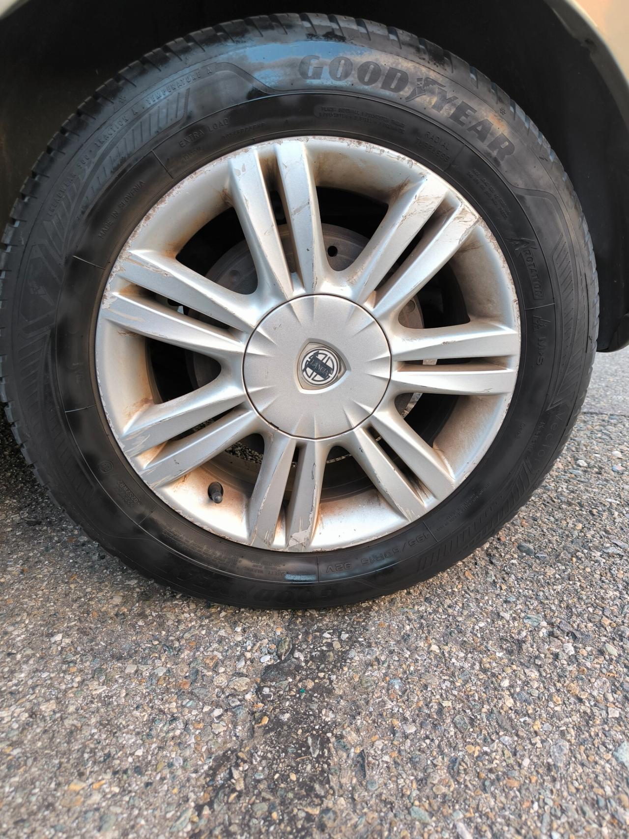 Lancia MUSA 1.9 Multijet Platino Plus