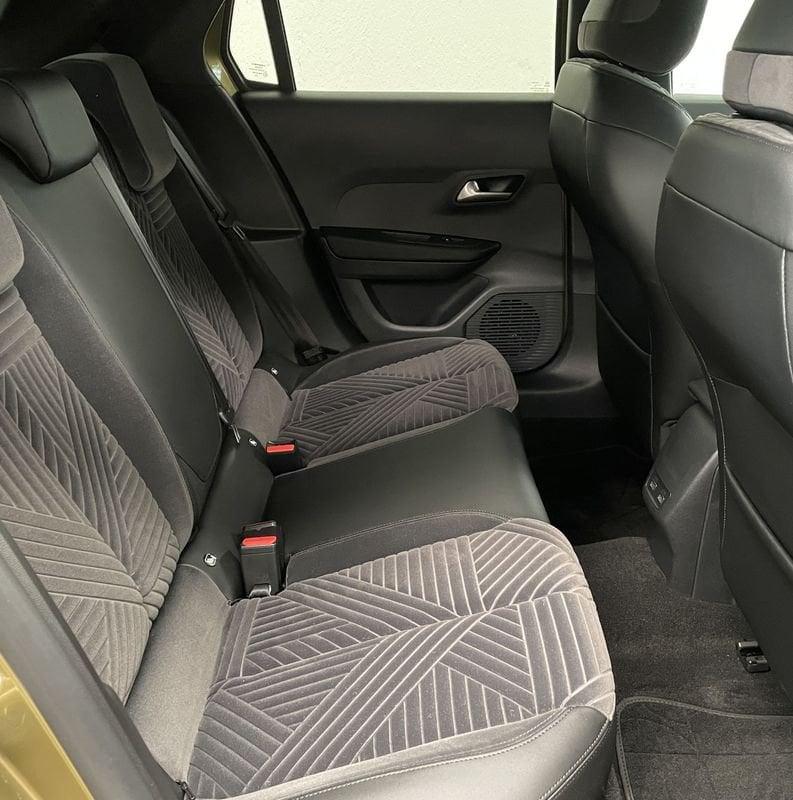 Lancia Ypsilon Hybrid e-DCT LX