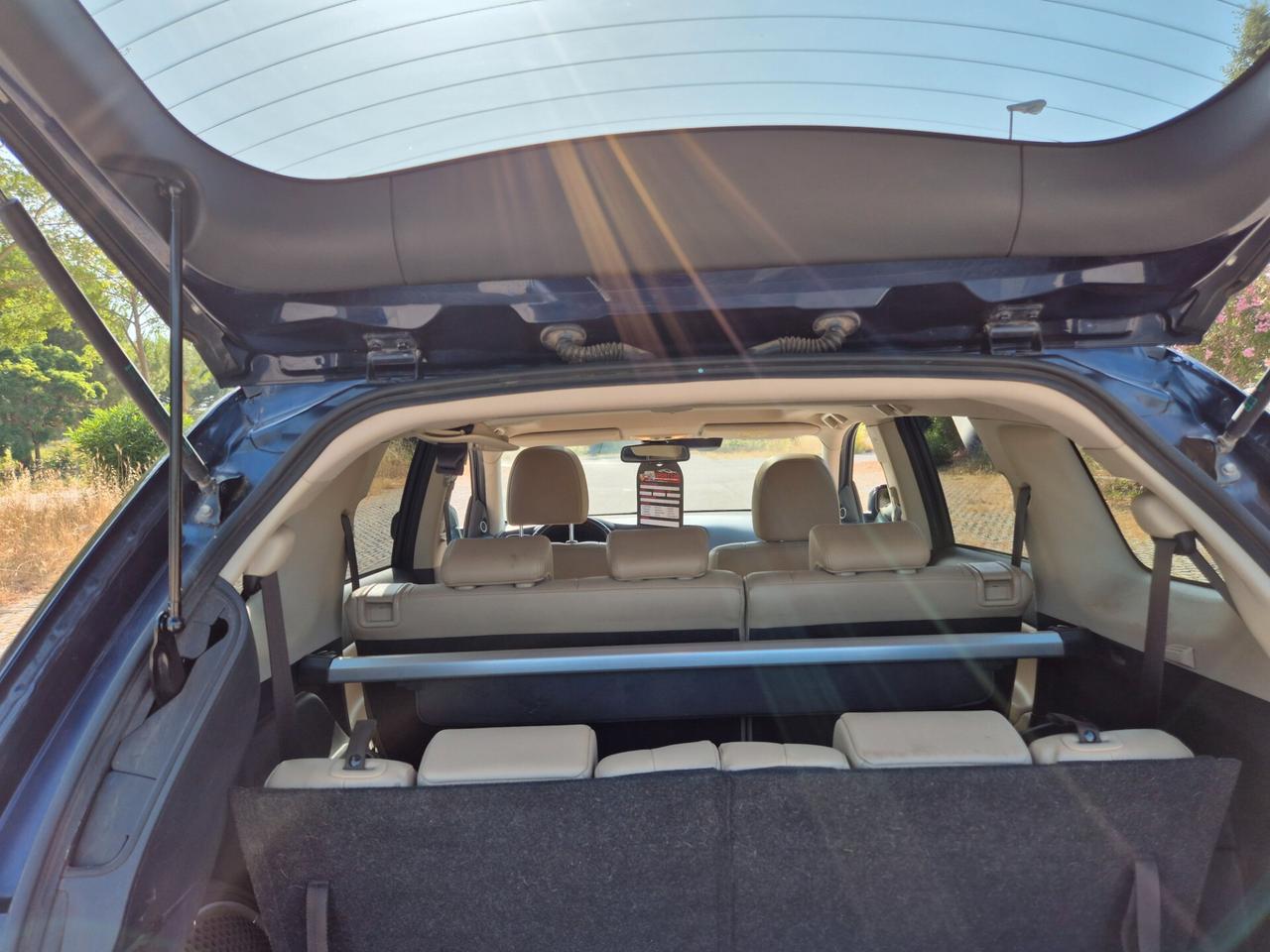 Mitsubishi Outlander 2.2 DI-D 4WD Instyle Plus SDA 7 posti