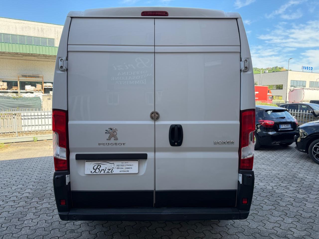 Peugeot Boxer 35 2.2 BlueHDi 140 S&S L3H2