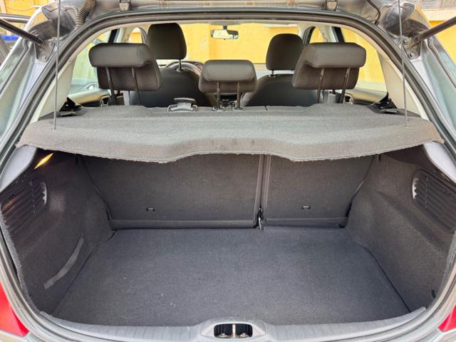 PEUGEOT 208 1.4 8V HDi 68CV 5p. DIESEL