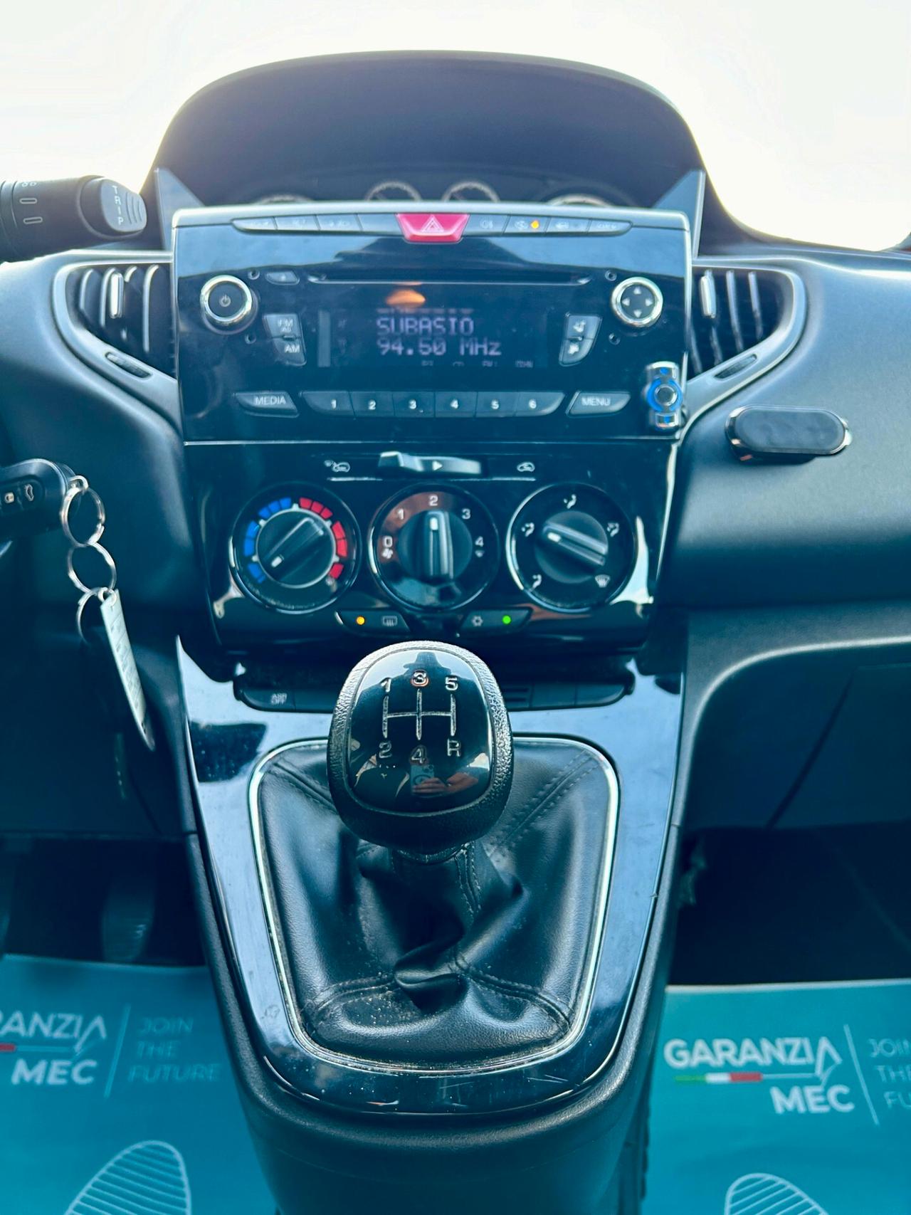 Lancia Ypsilon 1.3 MJT 16V 95 CV 5 porte S&S Elle