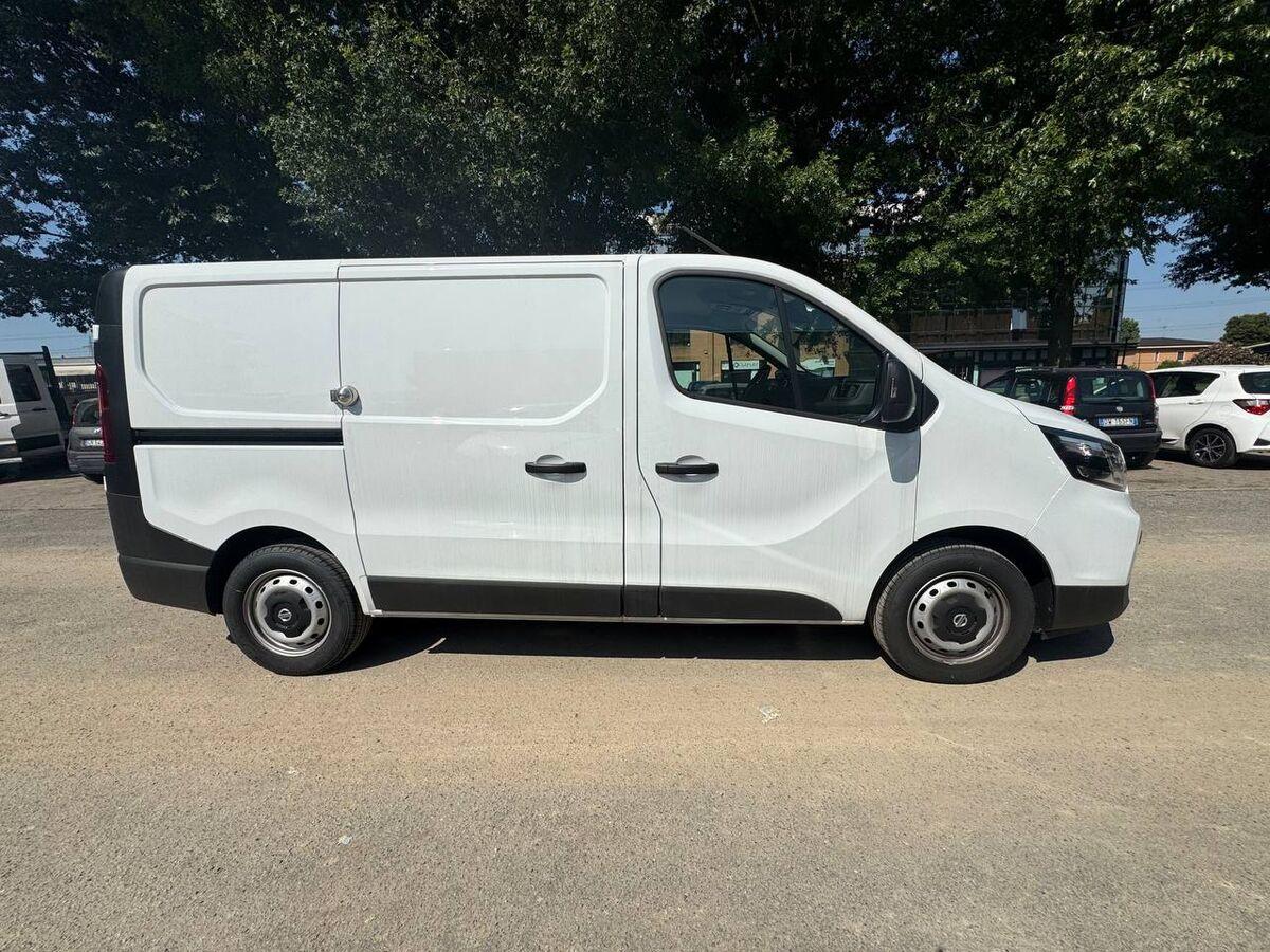 Nissan Primastar II Van 27 PREZZO + IVA