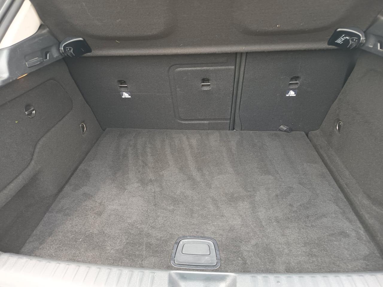 Mercedes-benz GLA 200 d Automatic 4Matic Business