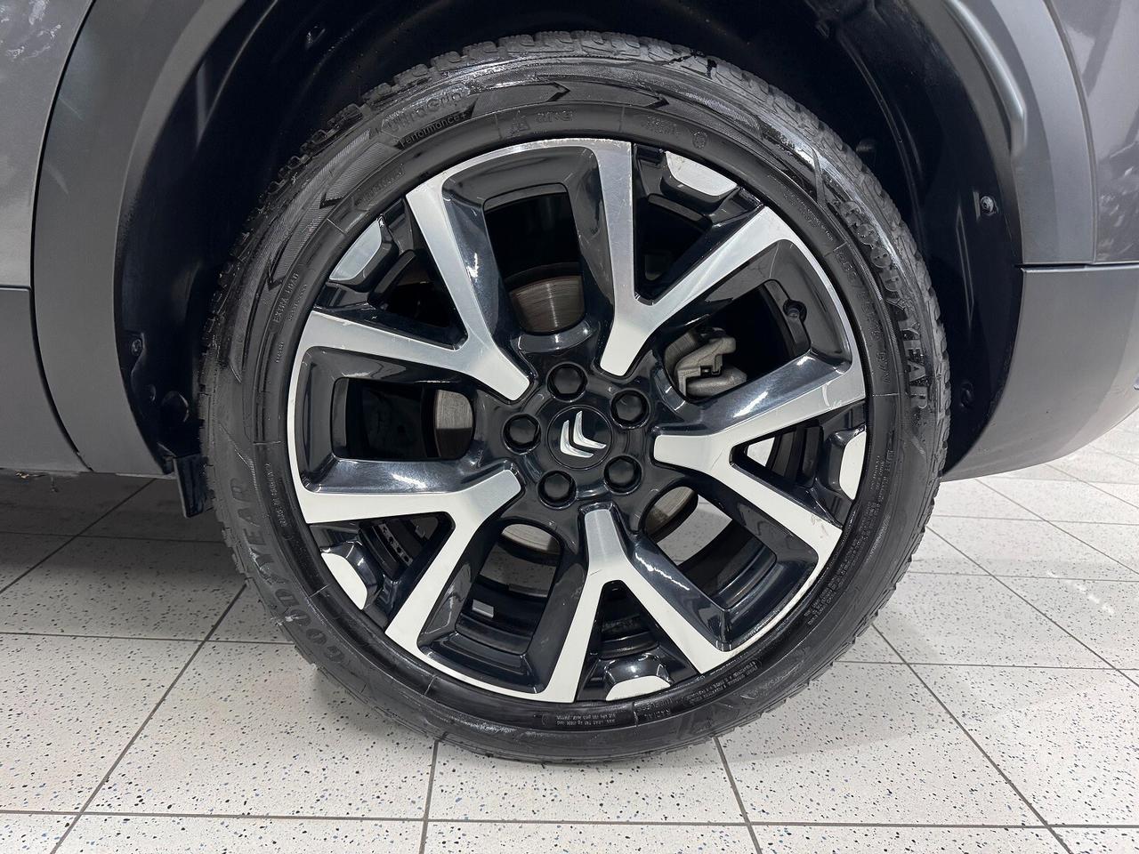 C5 Aircross 1.5HDi 130 EAT8 Shine Pack SUPER BELLA