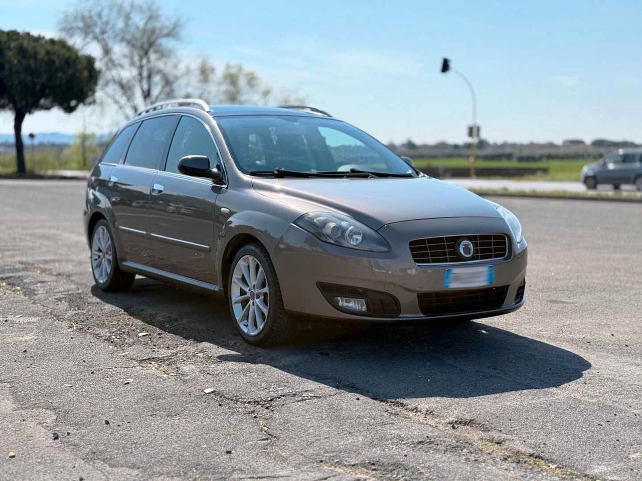 Fiat Croma 1.9 Multijet 16V Must