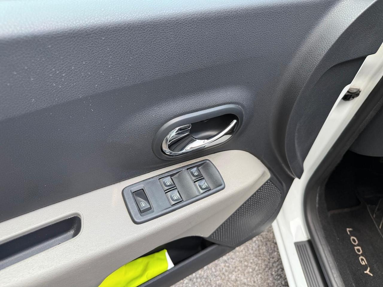 Dacia Lodgy 1.6 8V 85CV GPL 5 posti Lauréate