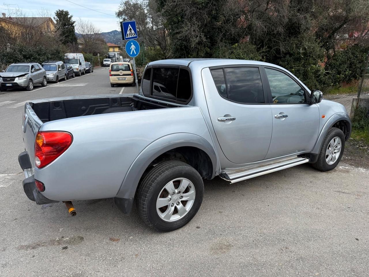 Mitsubishi L200 2.5 DI-D/136CV Club Cab Invite