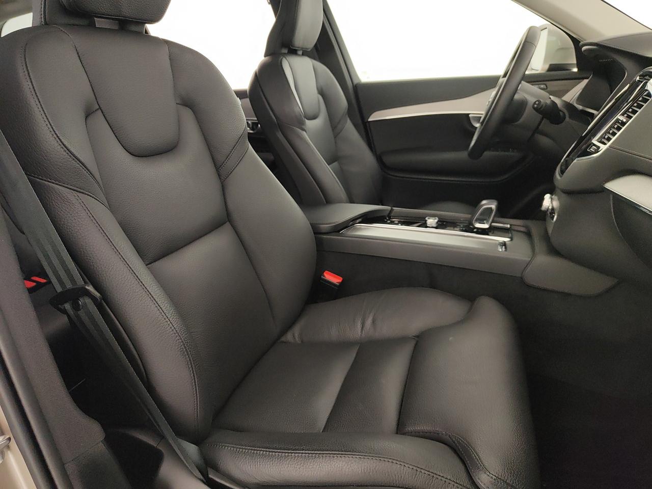 VOLVO XC90 2.0 b5 Plus Bright awd 7p.ti auto