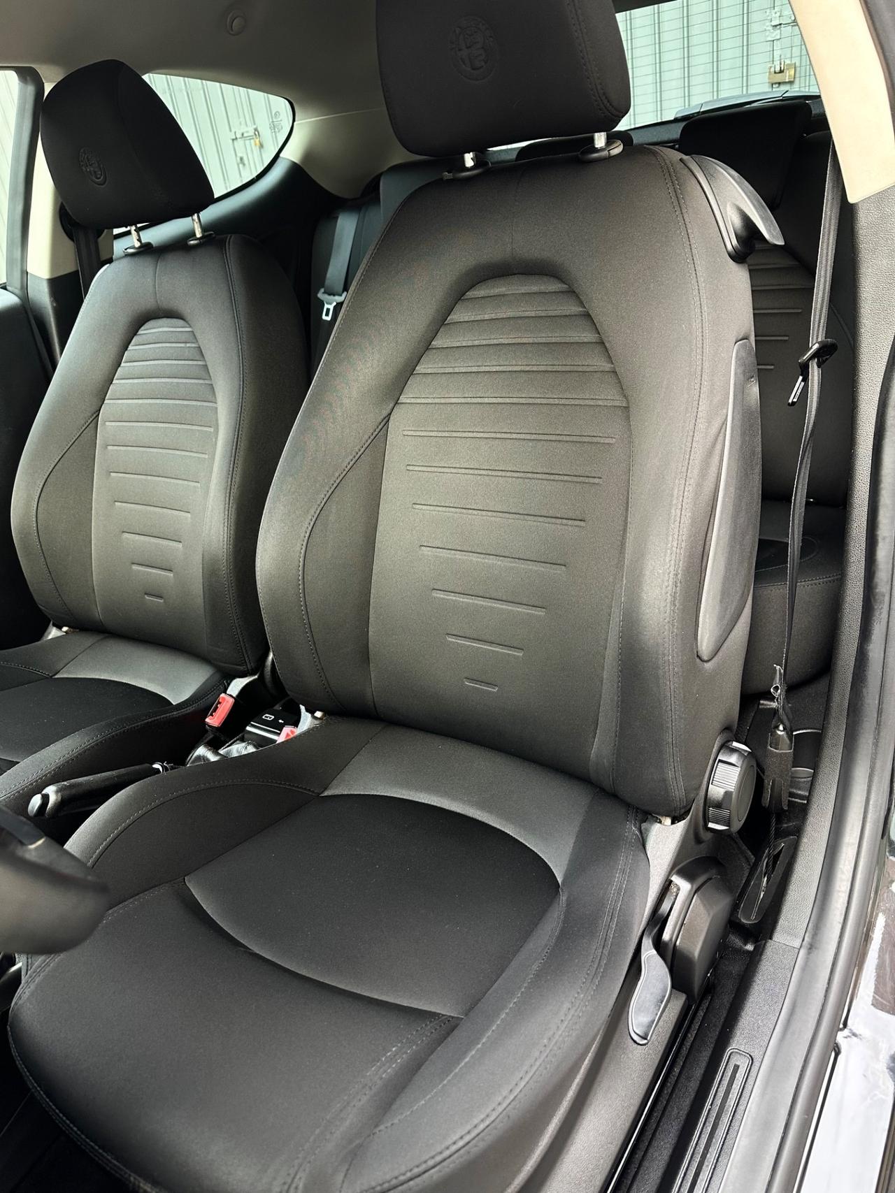 Alfa Romeo MiTo 1.4 8V benzina 78cv S&S Urban