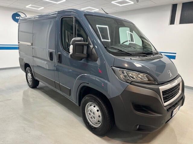 Peugeot Boxer 330 2.2 BlueHDi 120 S&S PC-TN Furgone * 6.000 KM *