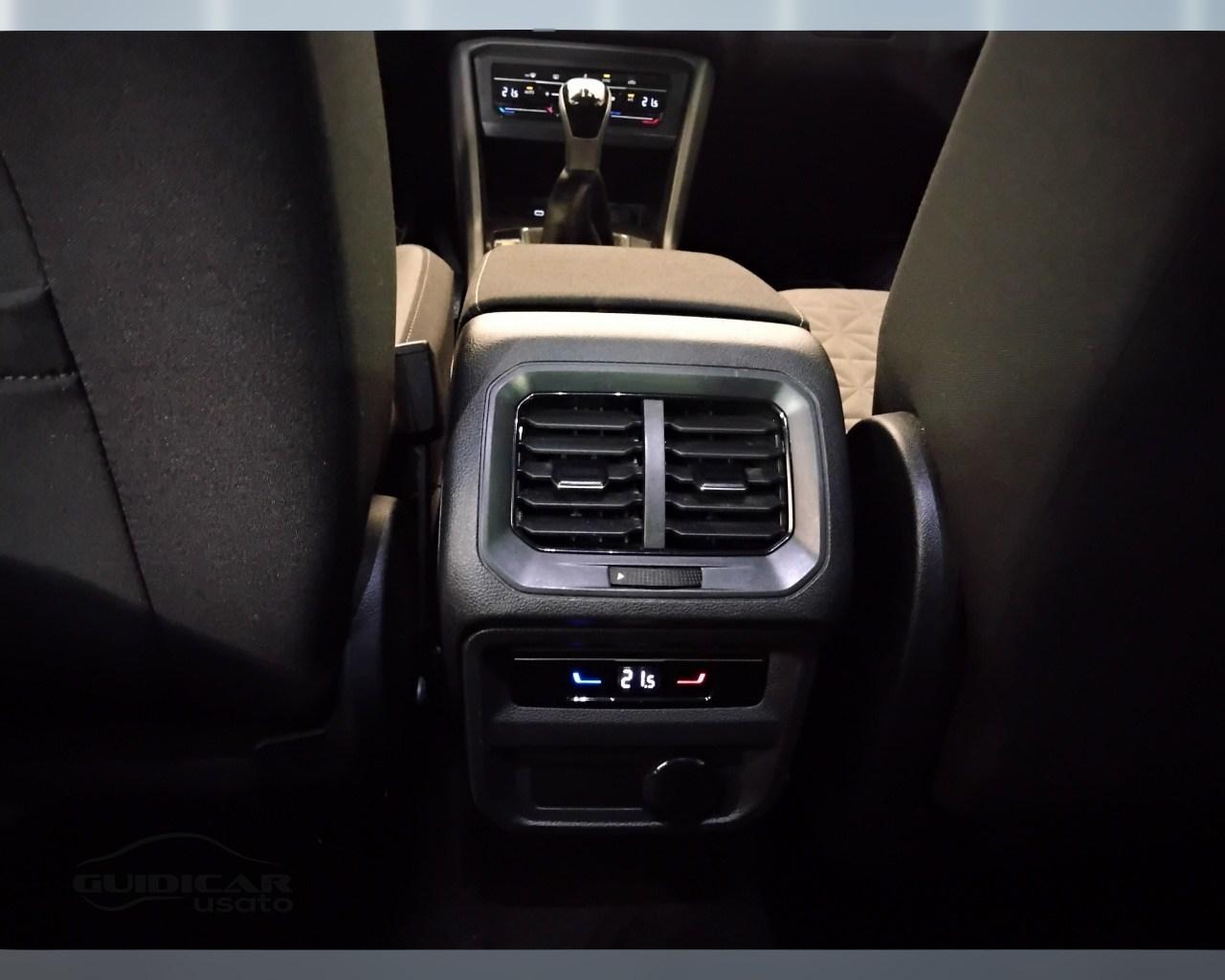 VOLKSWAGEN Tiguan II 2021 - Tiguan 1.5 tsi Life 130cv