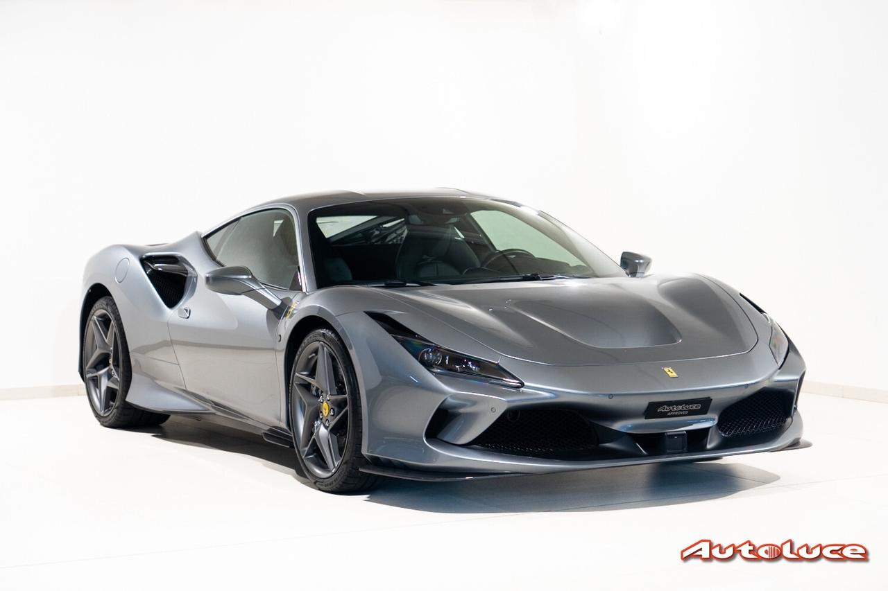 Ferrari F8 Tributo | ITALIANA | SOLLEVATORE | FULL OPTIONAL