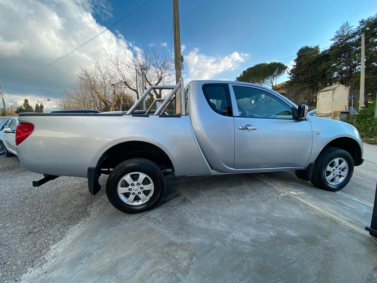 Mitsubishi L200 2.5 DI-D/136CV (Motore Nuovo)